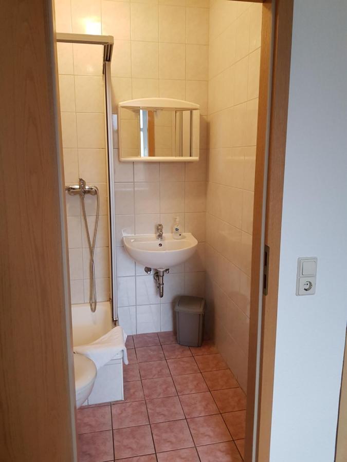 Gaestehaus Am Stadtrand ゲルリッツ エクステリア 写真